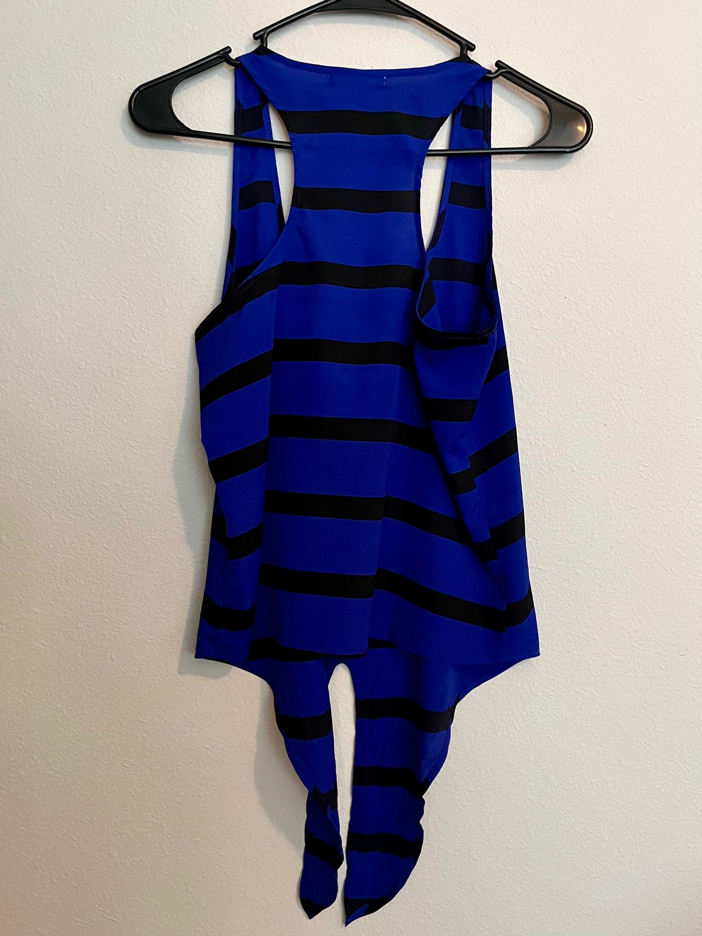 Tie Front Crop Top, Size Small - Tales from the Tangle