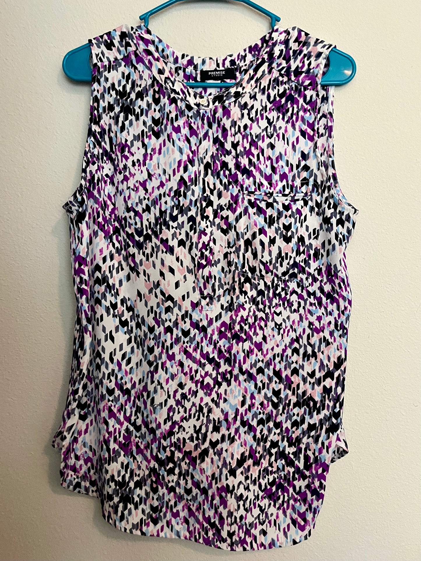 Sleeveless Blouse by Premise Studio, Size Medium - Tales from the Tangle