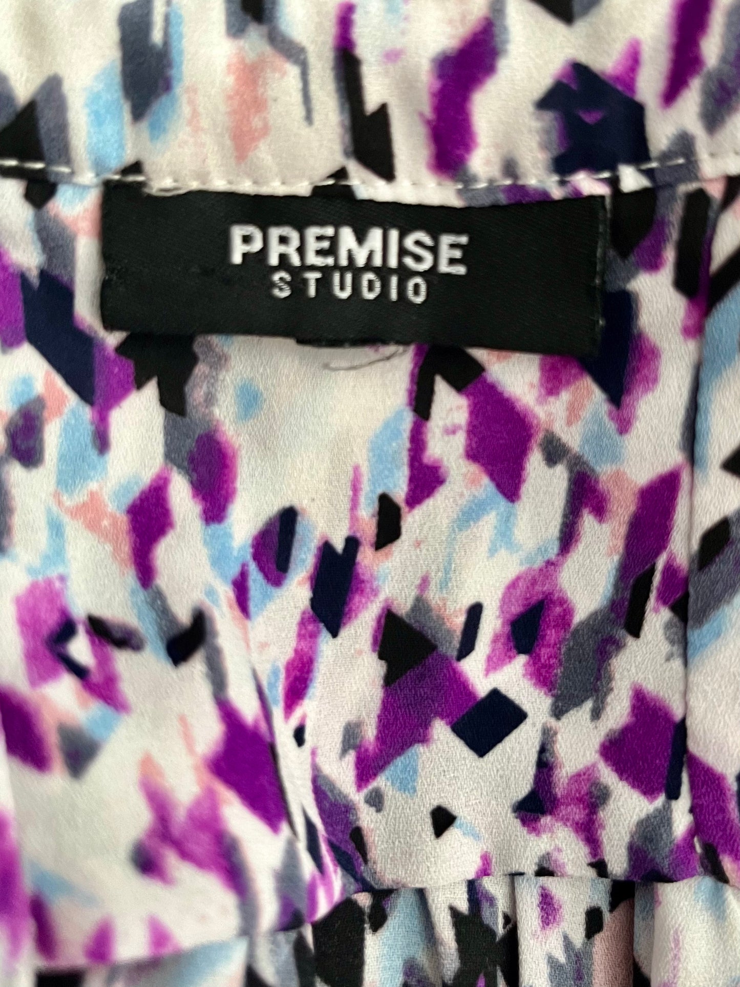 Sleeveless Blouse by Premise Studio, Size Medium - Tales from the Tangle