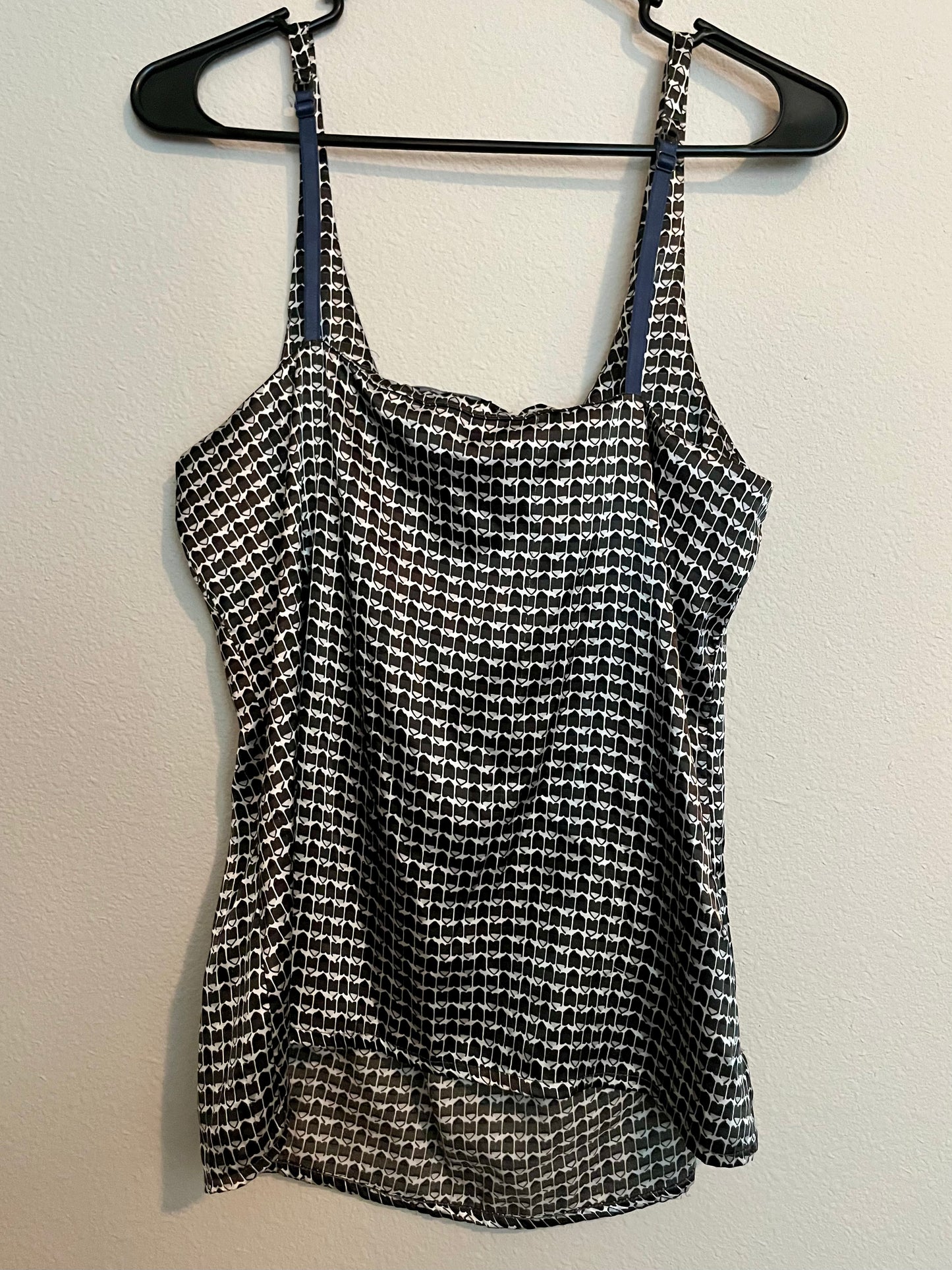 New York & Company Silky Tank Top, Side Medium - Tales from the Tangle