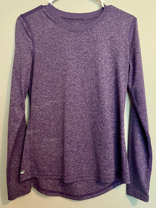 Danskin Now Long Sleeved Athletic Top, Size Medium - Tales from the Tangle