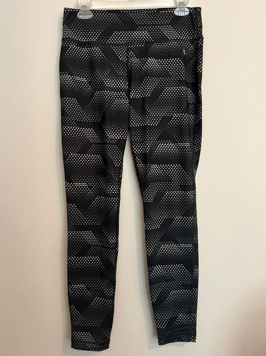 Danskin Now Fitted Leggings, Size Medium - Tales from the Tangle