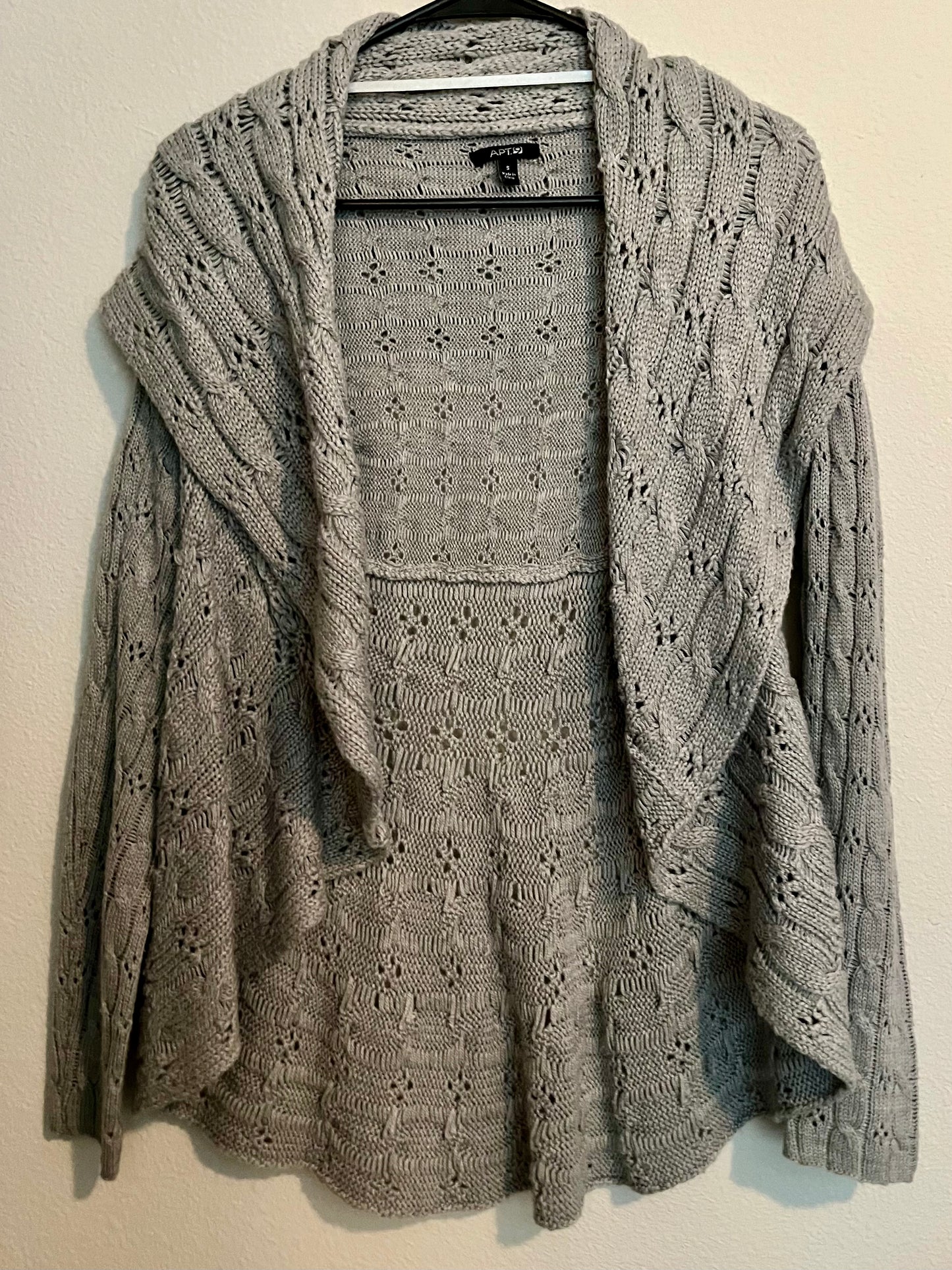 Apt 9 Lace Circle Sweater, Size Small - Tales from the Tangle