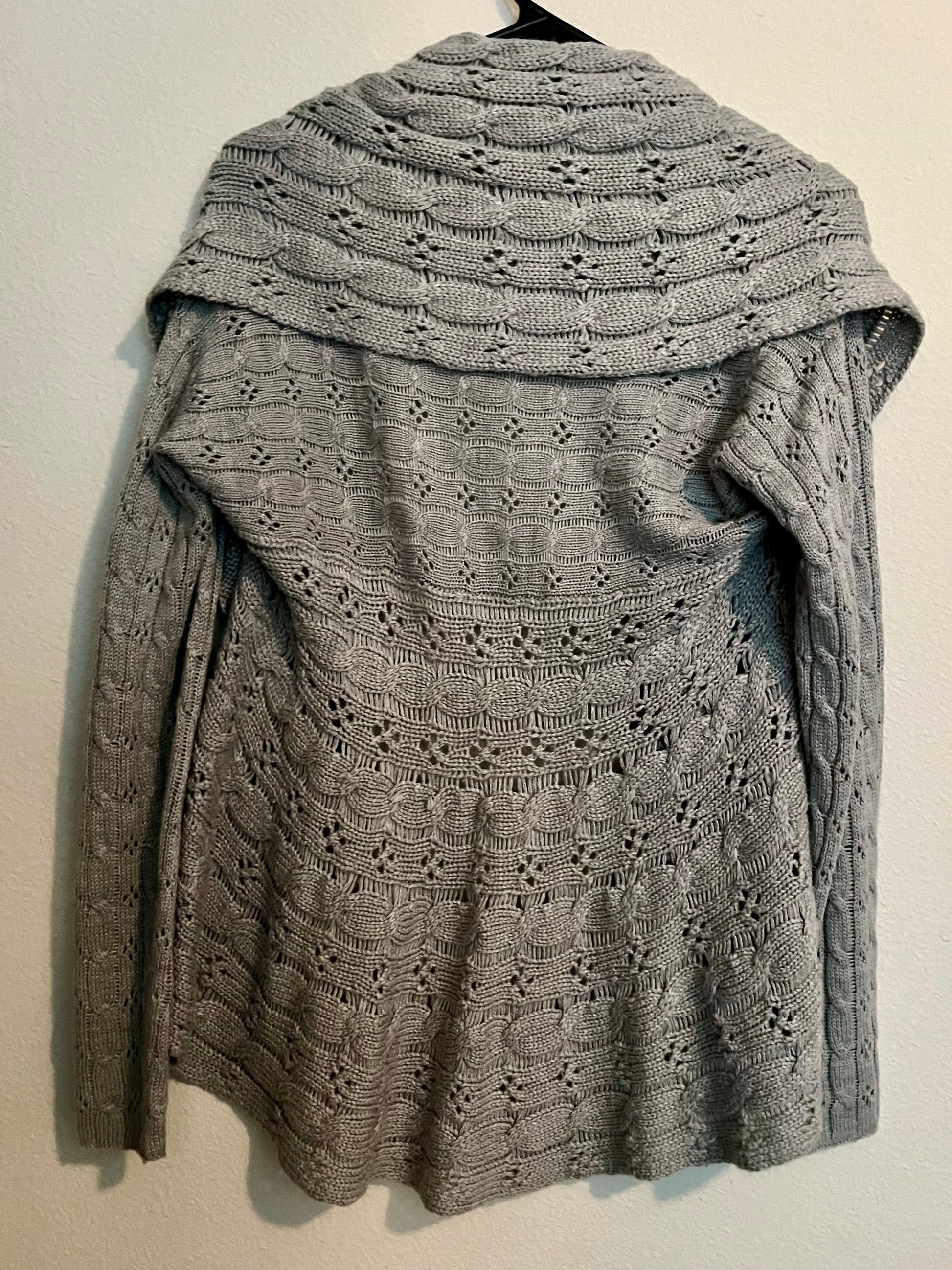 Apt 9 Lace Circle Sweater, Size Small - Tales from the Tangle