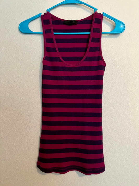 Express Tank Top- Size Small - Tales from the Tangle