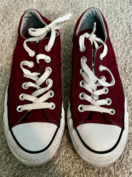 Burgundy Converse All Star- Women's Size 7 - Tales from the Tangle