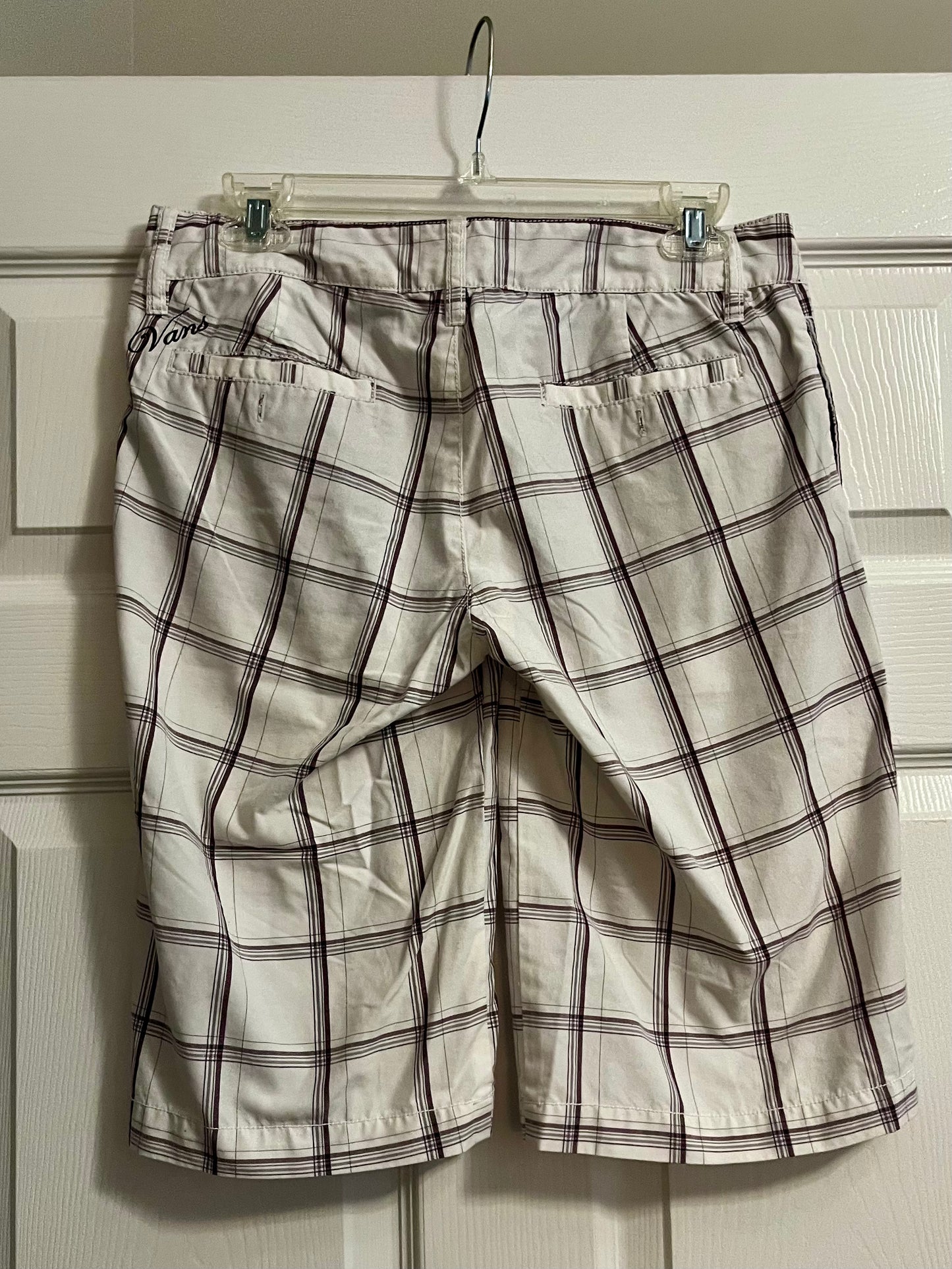 Vans Women's White and Purple Plaid Shorts- Size 7