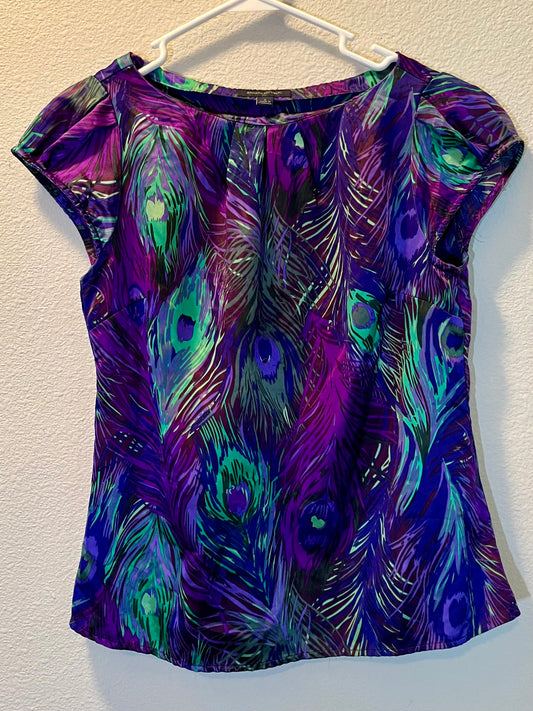 Peacock Feather Print Silky Top by Banana Republic Size Small - Tales from the Tangle