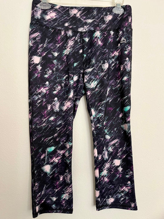 RBX Capri Leggings, Size Medium - Tales from the Tangle