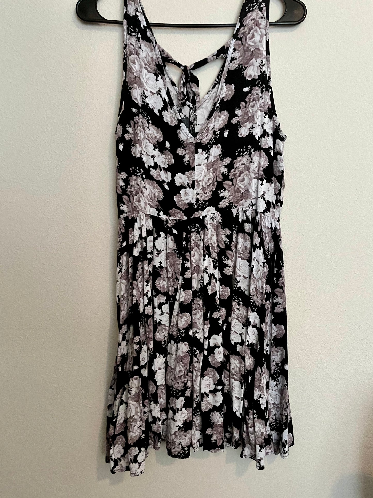 Hot Topic Floral Sundress- Size Large