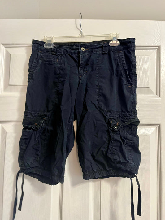 Polo Ralph Lauren Women's Black Cargo Shorts- Size 10